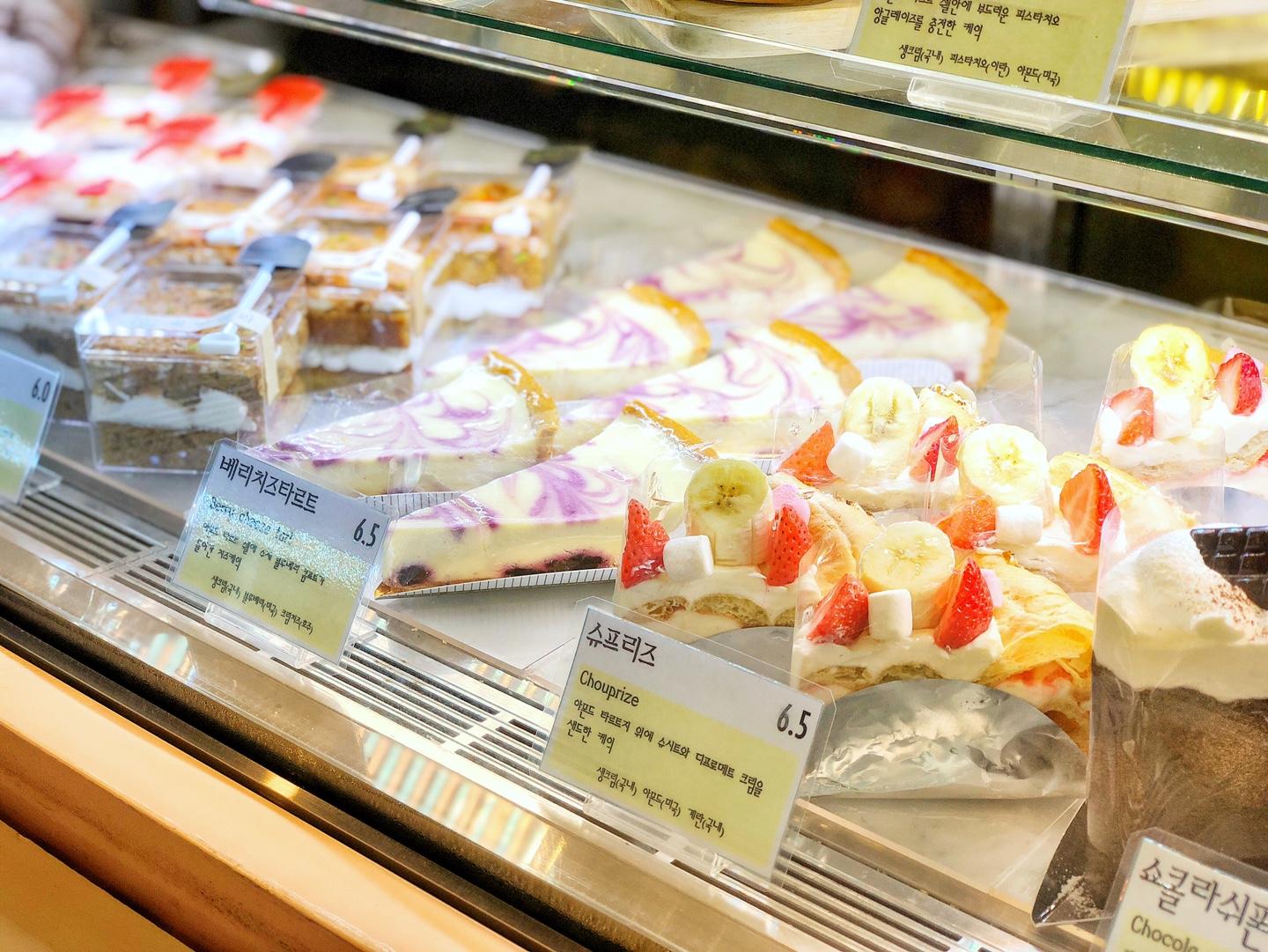 Humming Bella 弘大店店內空間